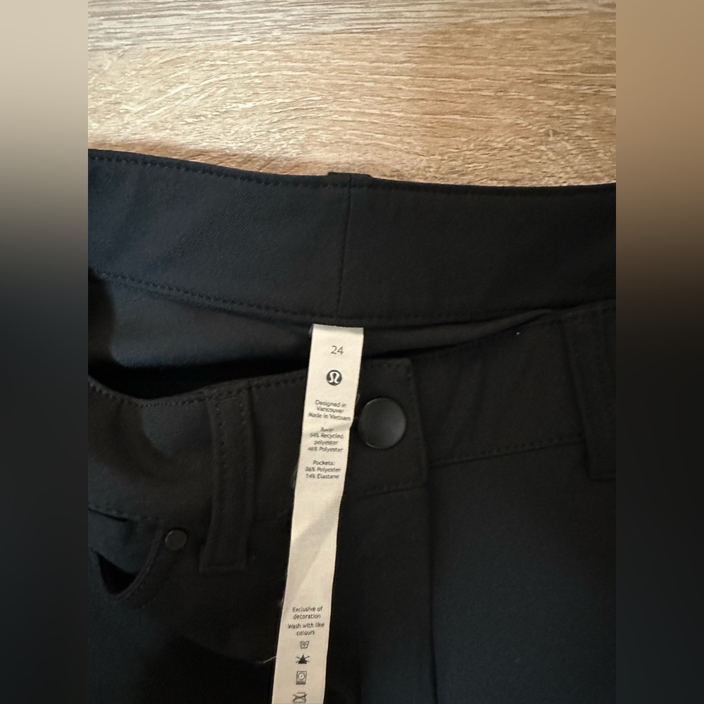 Lululemon Athletica Black City Sleek 5 Pocket High-Rise Wide-Leg Pant 7/8 Length - Picture 3 of 5